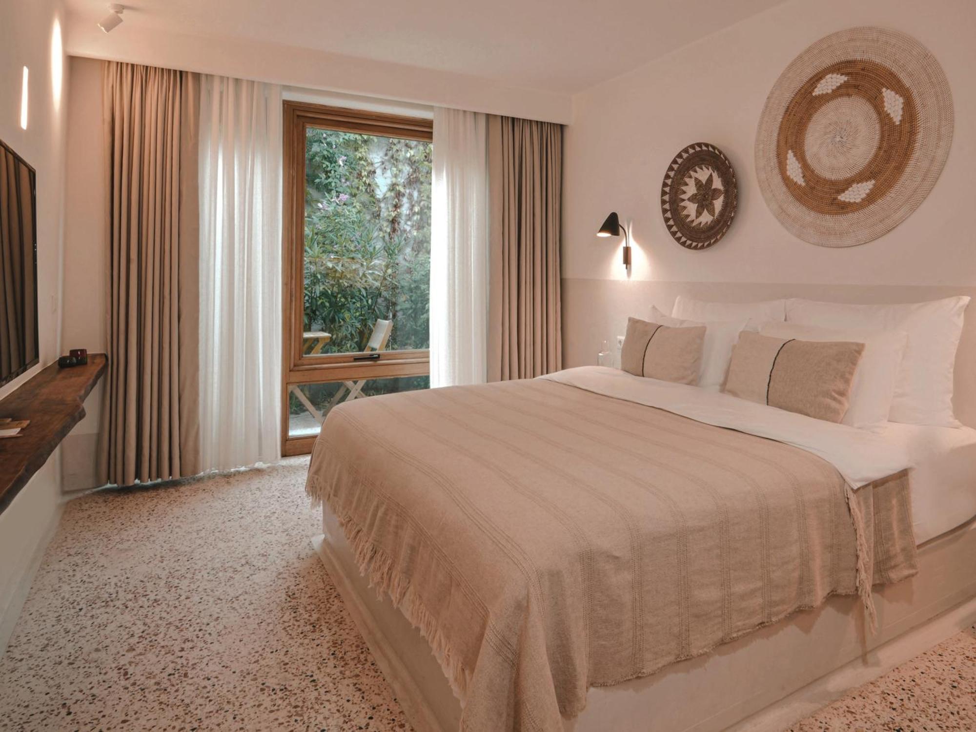 Perios Beach House - Adults Only Турунч Экстерьер фото