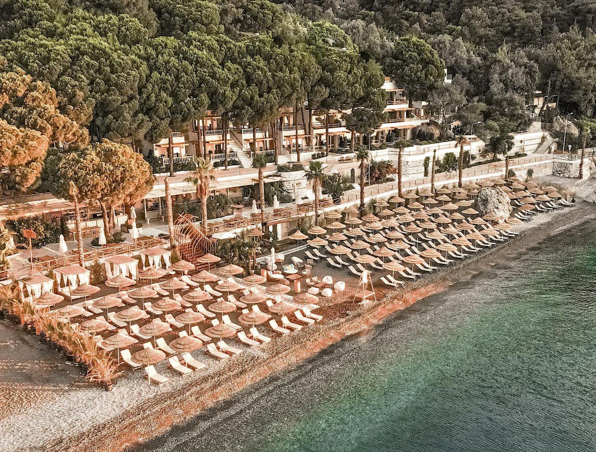 Perios Beach House - Adults Only Турунч Экстерьер фото