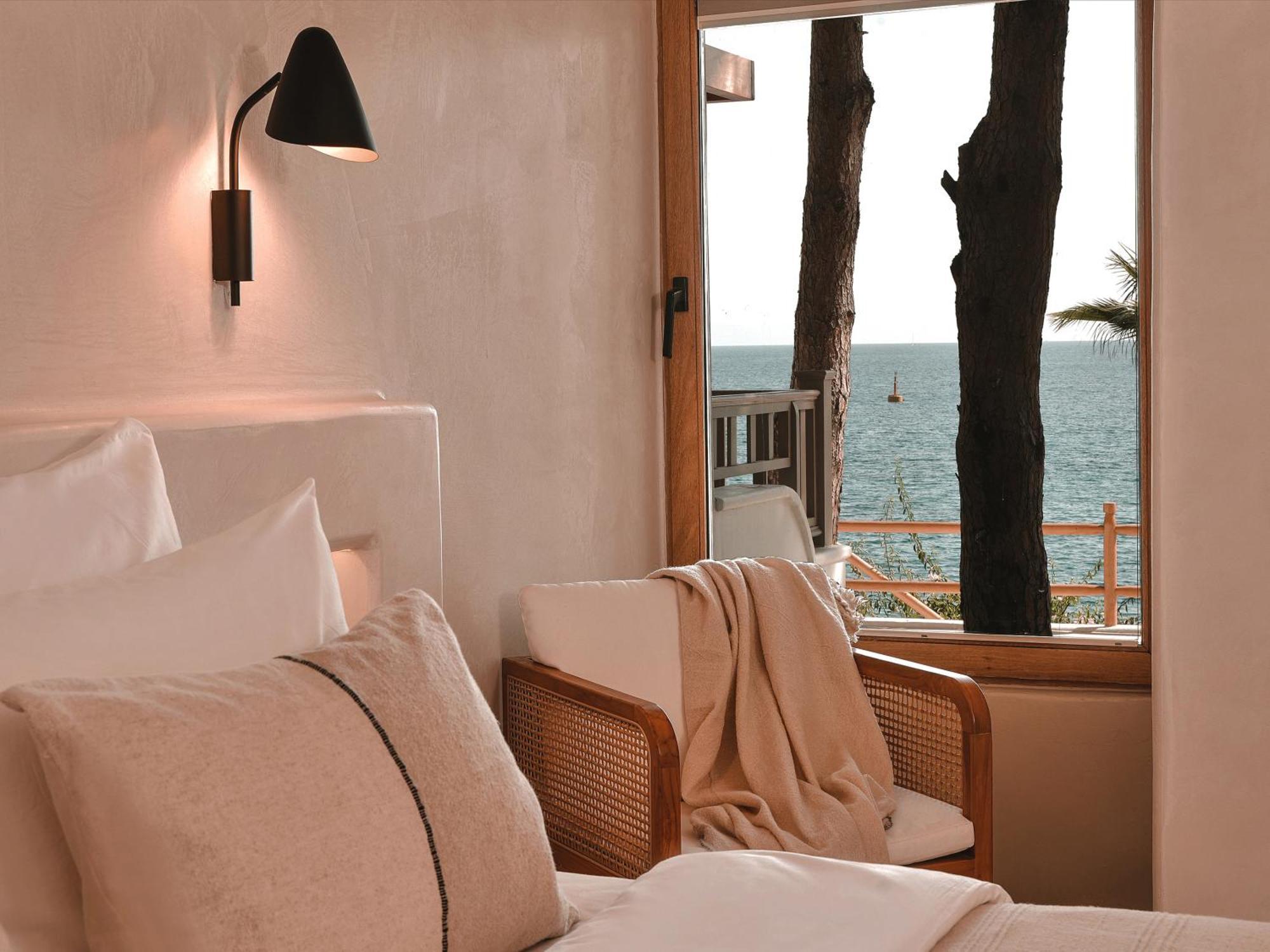 Perios Beach House - Adults Only Турунч Экстерьер фото