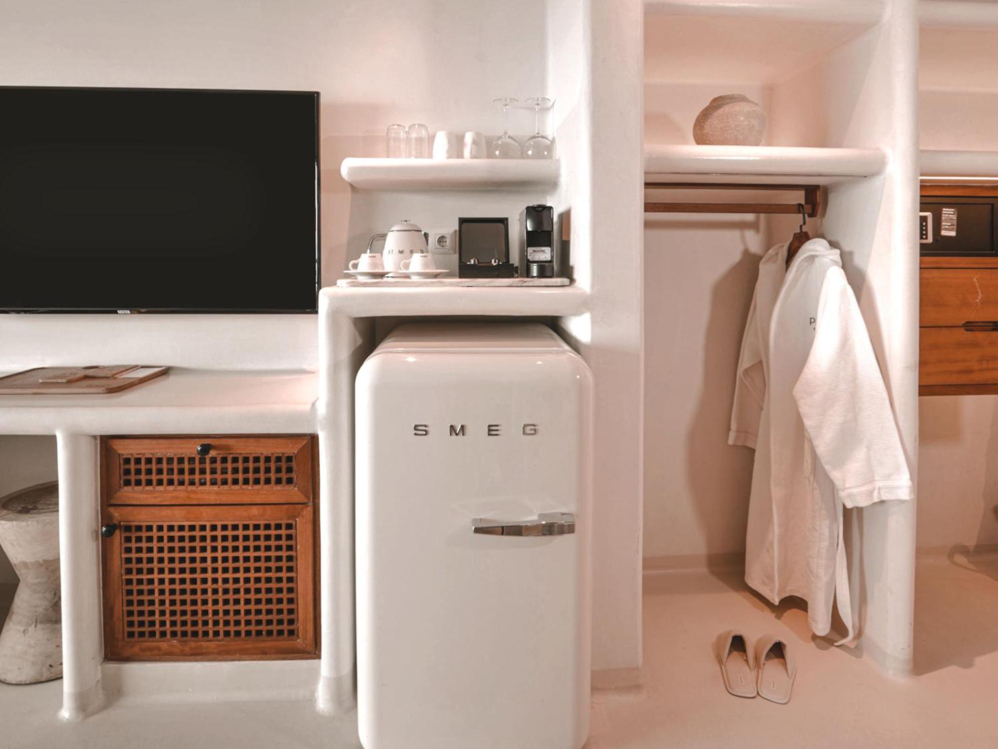 Perios Beach House - Adults Only Турунч Экстерьер фото